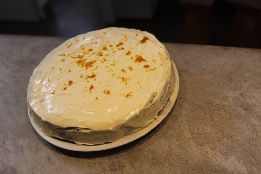 Karottenkuchen mit Frischkäsecreme