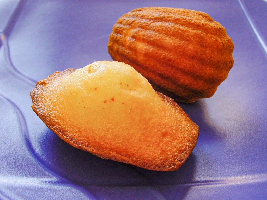 Madeleines mit Zitrone